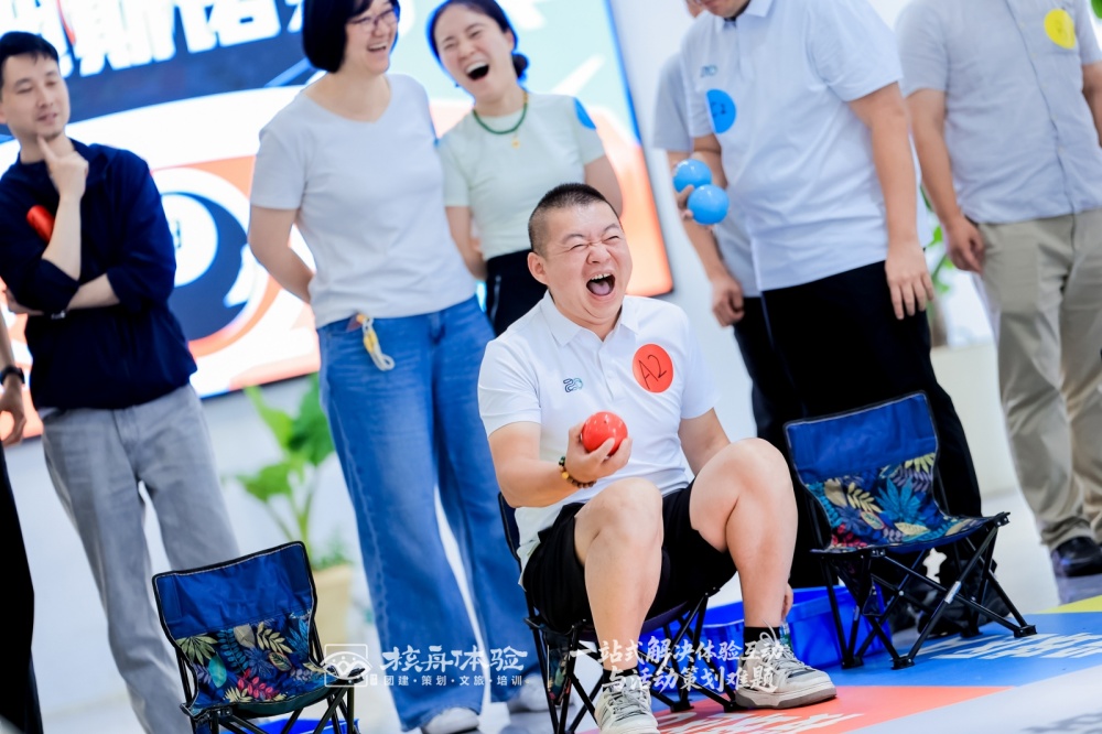 大笑6.jpg