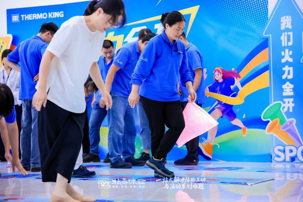 1789442512782998.jpg 手忙脚乱1.jpg