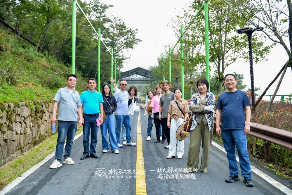 云上草原合照1.jpg